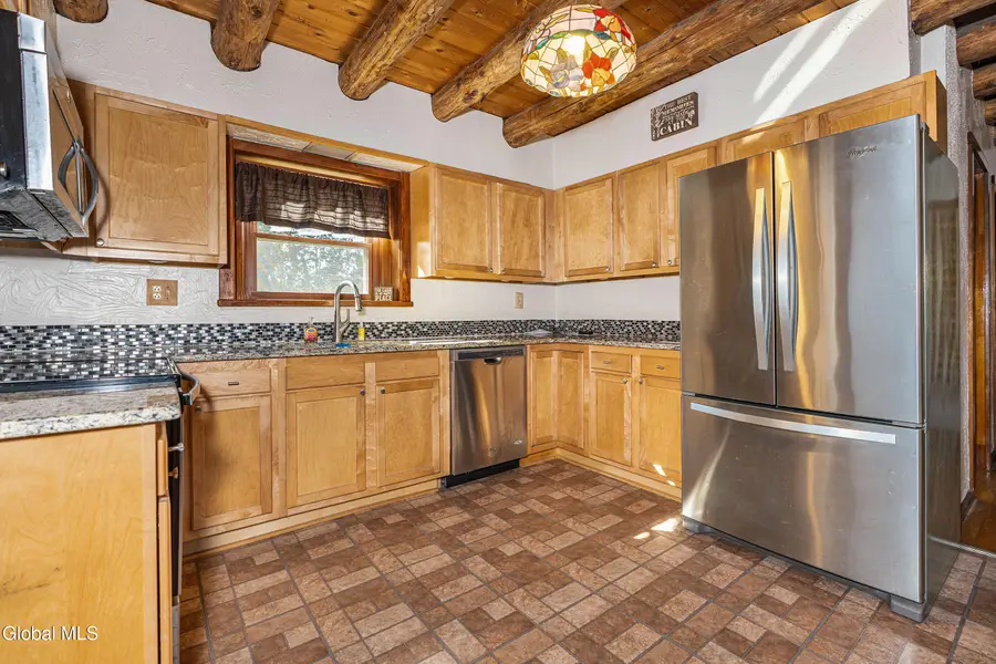 113 Diane Lane, Schaghticoke, NY 12182 - #2