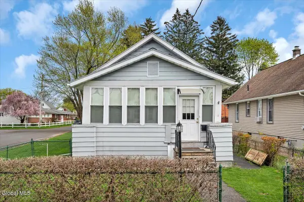 1636 9th Avenue, Watervliet, NY 12189