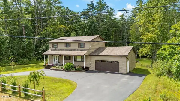 59 1st Ave Avenue, Broadalbin, NY 12025