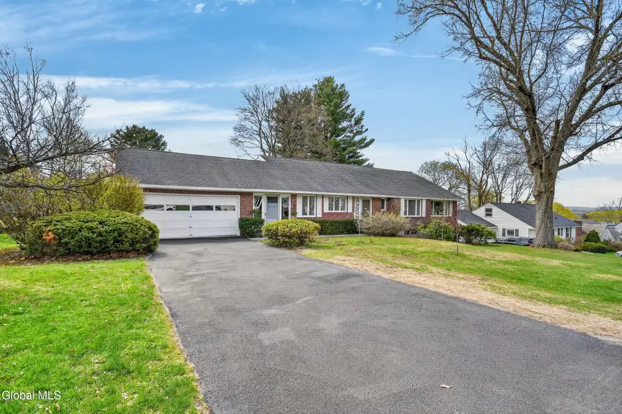 43 Coolidge Road, Amsterdam, NY 12010 - #2