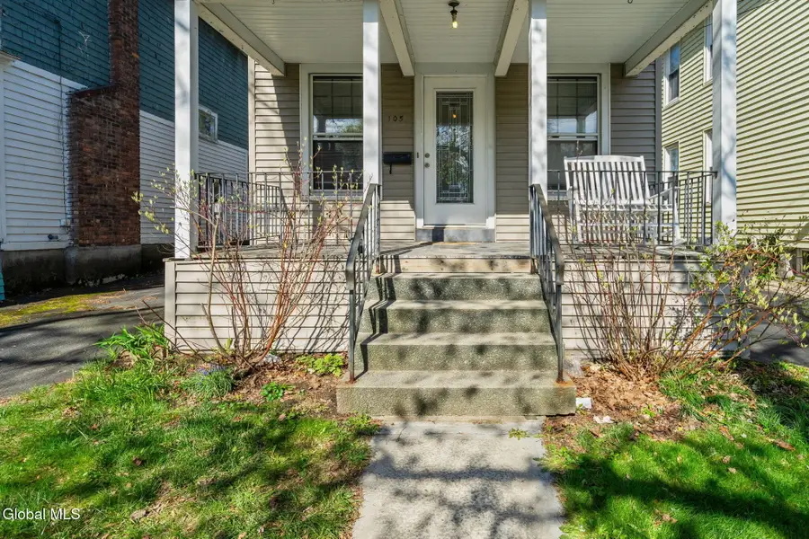 105 Grove Avenue, Albany, NY 12208 - #2