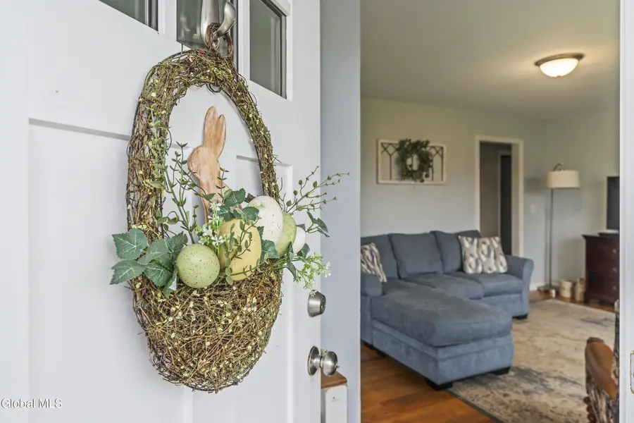 61 Woodlawn Drive, Ravena, NY 12143 - #3