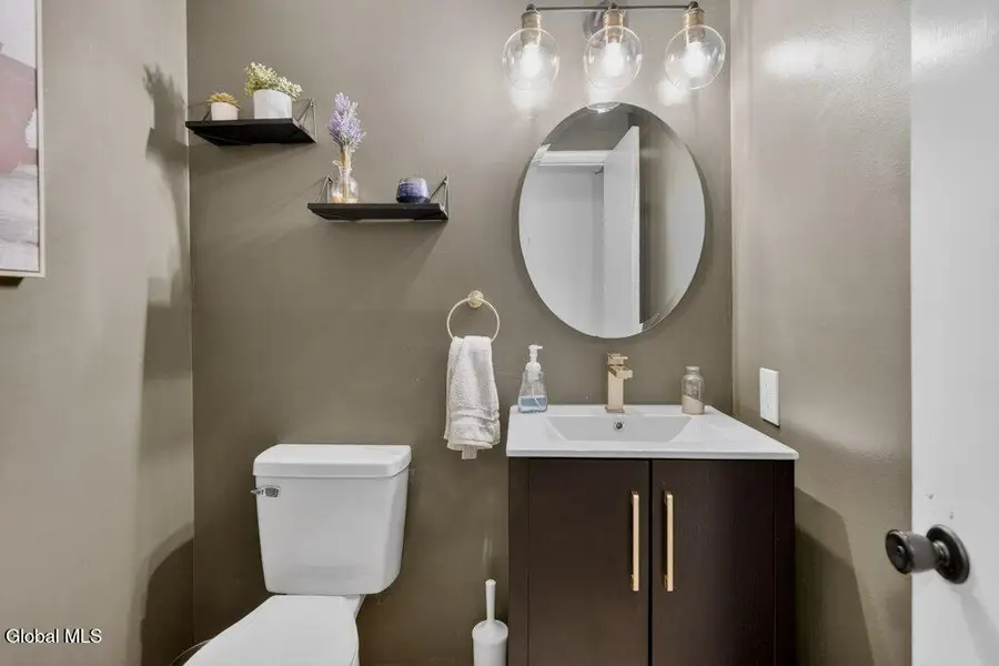 24 Harvard Road, Latham, NY 12189 - #2