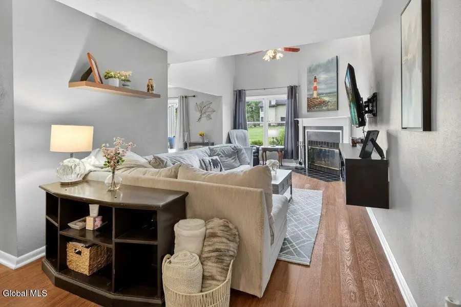 24 Harvard Road, Latham, NY 12189 - #3