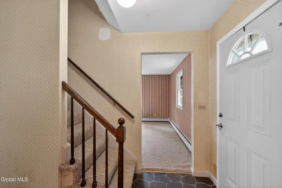 24 Longview Drive, Clifton Park, NY 12065 - #2