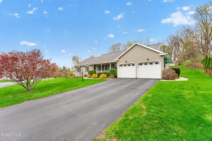 3 Rosemary Drive, North Greenbush, NY 12180 - #2