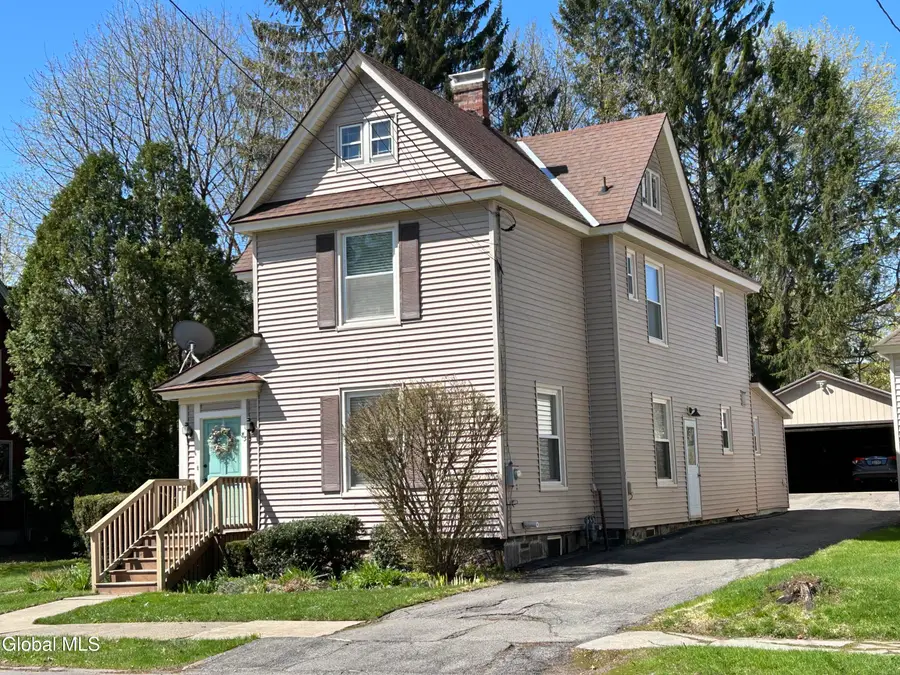 83 Kingsboro Avenue, Gloversville, NY 12078 - #3