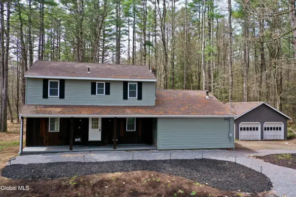 1011 Middleline Road, Ballston Spa, NY 12020