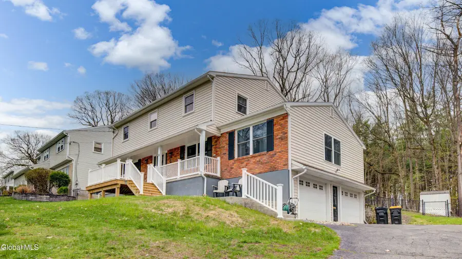 8 Pinewood Drive, Glenville, NY 12302 - #3