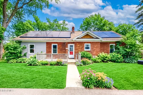 55 Park Avenue, Colonie, NY 12110