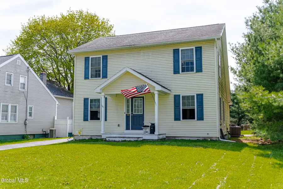 542 Hudson River Road, Halfmoon, NY 12188 - #2