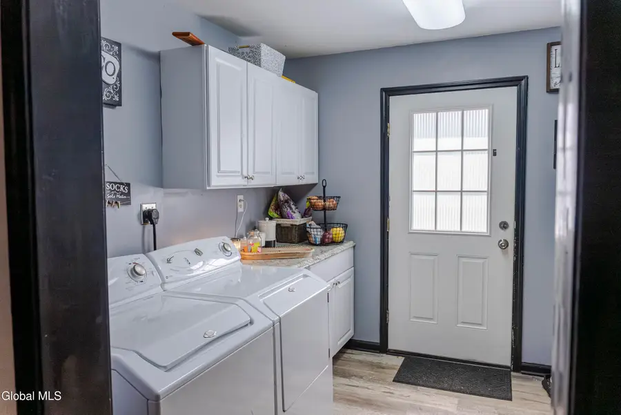 542 Hudson River Road, Halfmoon, NY 12188 - #3