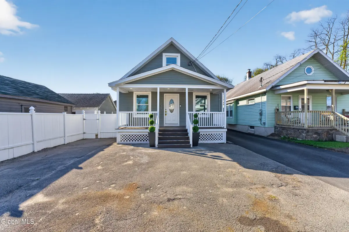 2618 Hendricks Street, Rotterdam, NY 12306 - #1