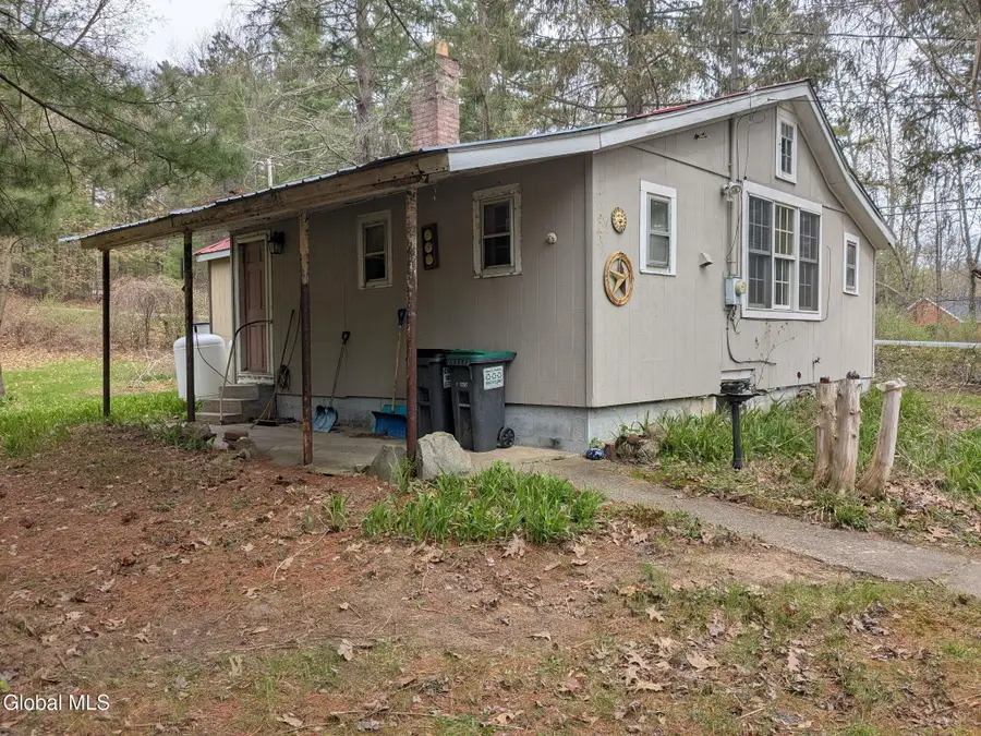 16 Louden Road, Saratoga Springs, NY 12866 - #2