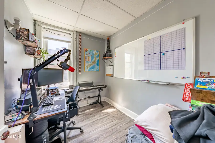 3074 6th Avenue, Troy, NY 12180 - #3