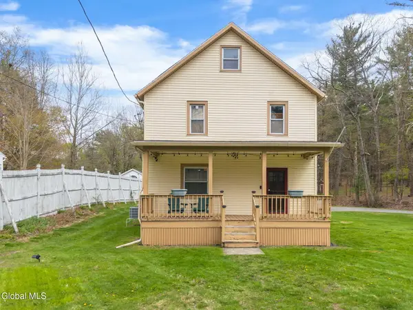 93 Chatham Street, Nassau, NY 12123