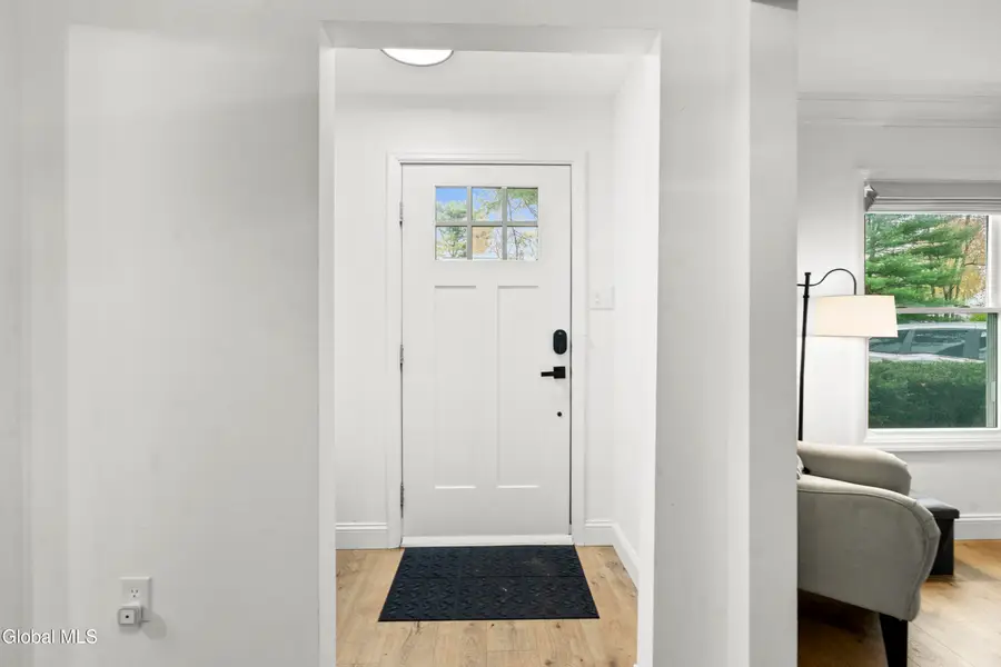 1575 Dean Street, Niskayuna, NY 12309 - #3