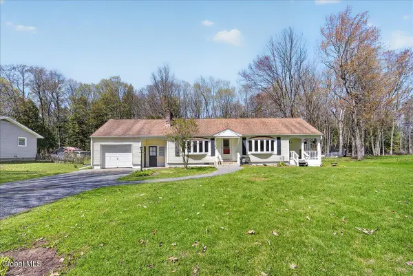167 Cronin Road, Queensbury, NY 12804