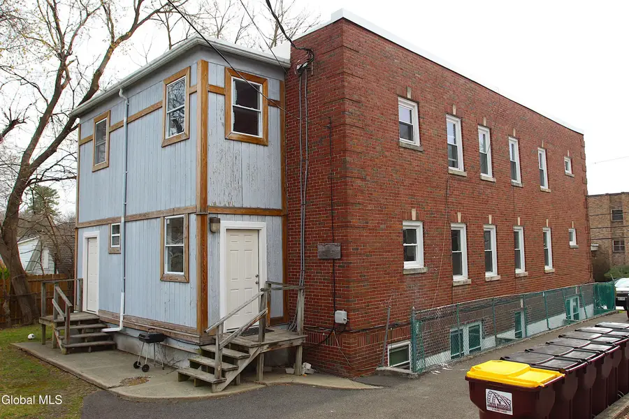 190 S Allen Street, Albany, NY 12208 - #2