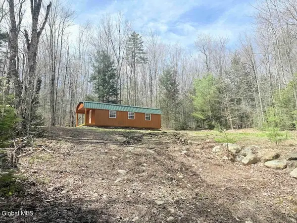 235 Barlow Road, Gloversville, NY 12078