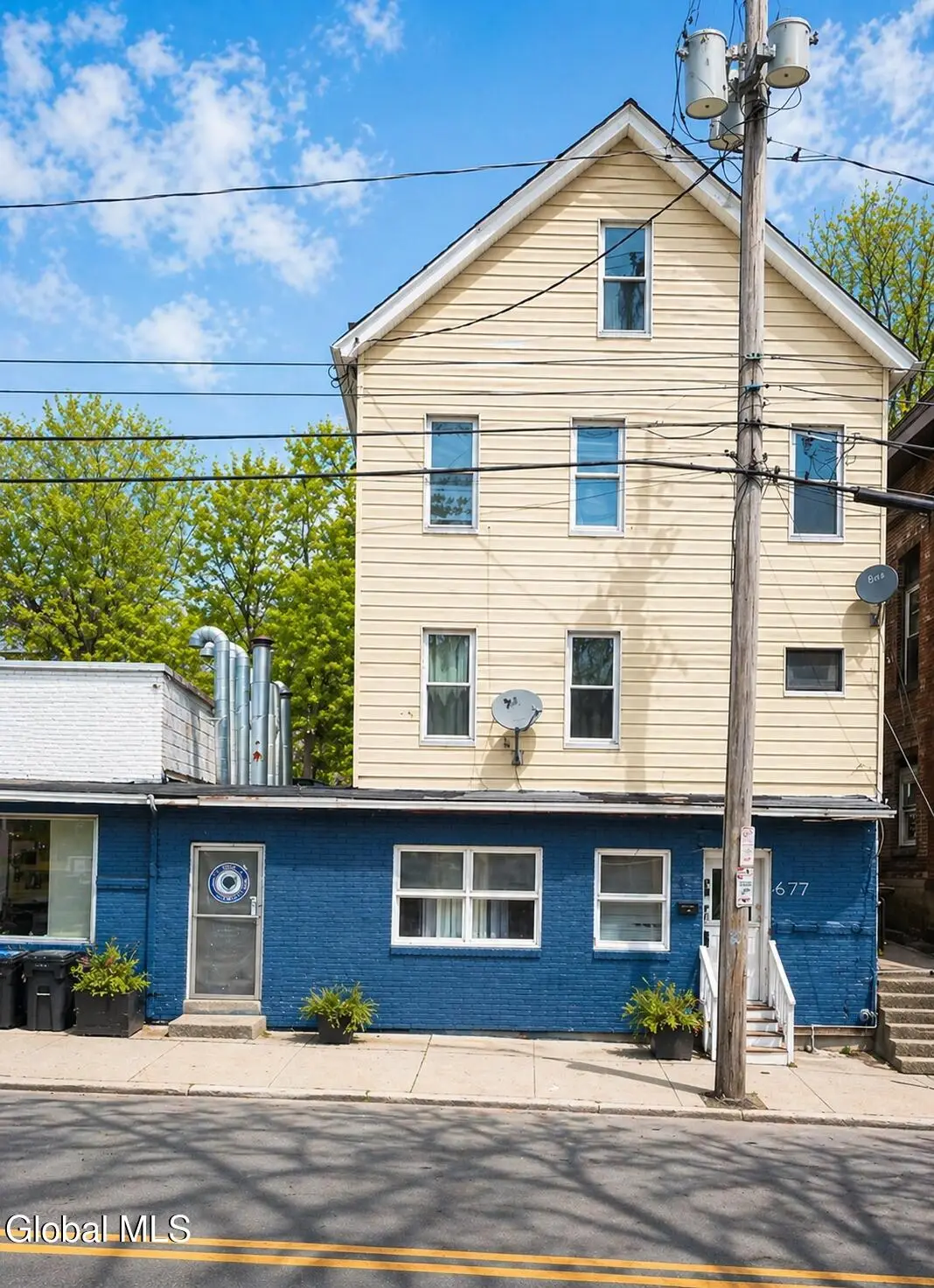 677 Pawling Avenue, Troy, NY 12180 - #1