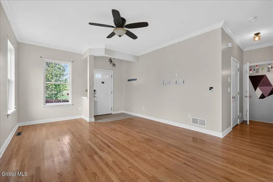 1 Krug Place, Cohoes, NY 12047 - #3