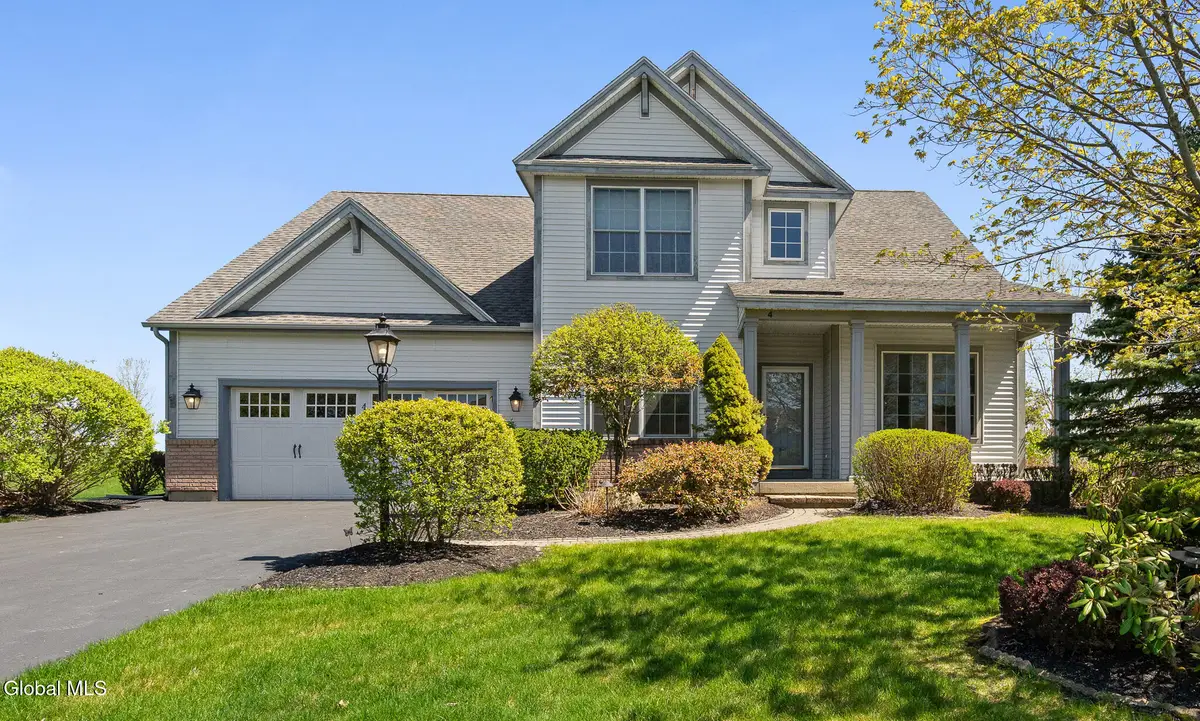 4 Camden Court, Mechanicville, NY 12118 - #1
