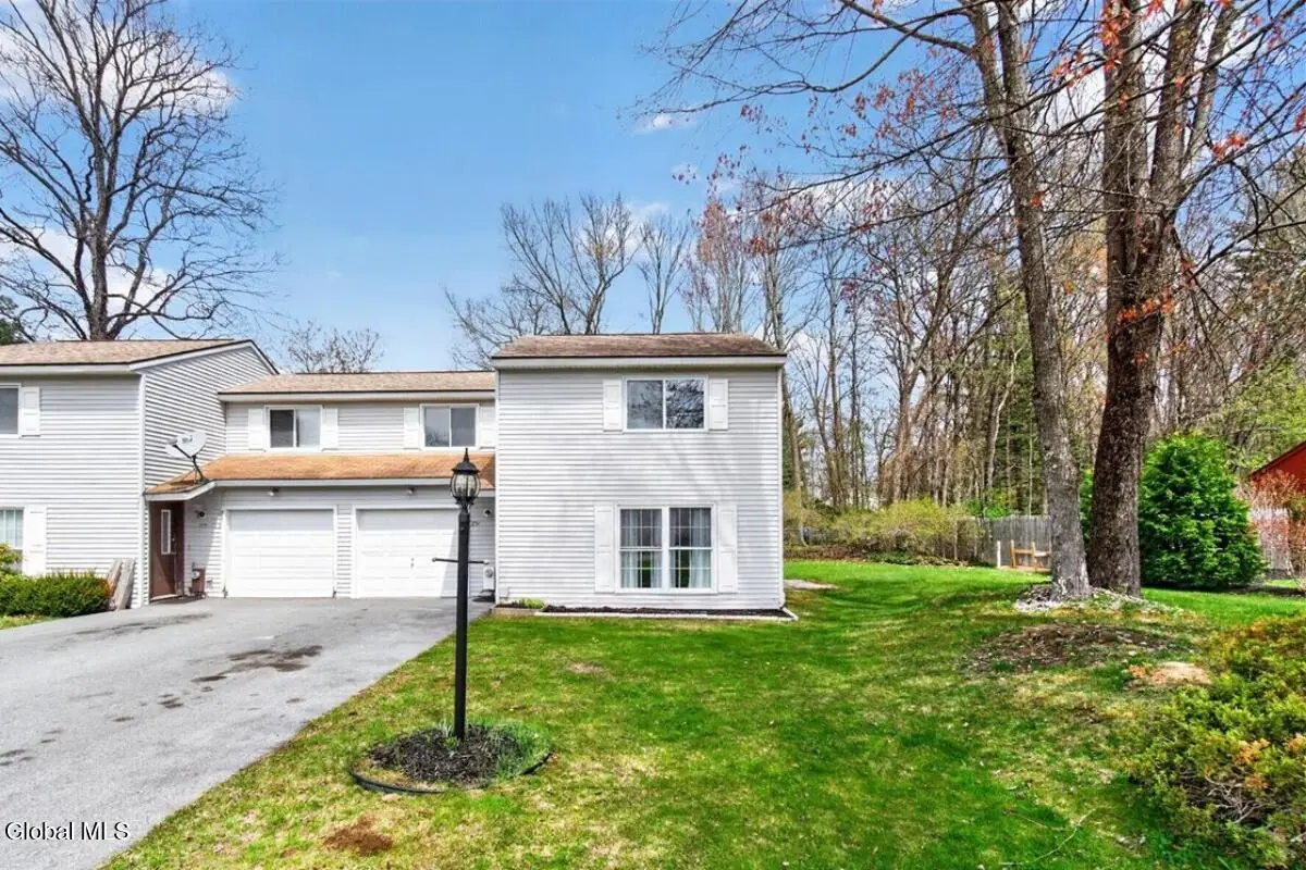 25A Woodcliffe Drive, Clifton Park, NY 12065 - #1