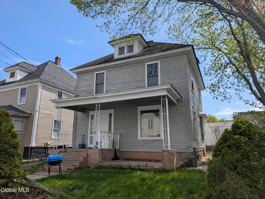 4 Nelson Street, Gloversville, NY 12078 - #2