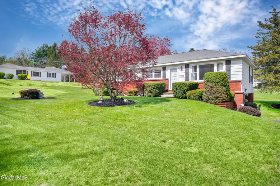2 Dusenberry Road, Schaghticoke, NY 12182 - #2