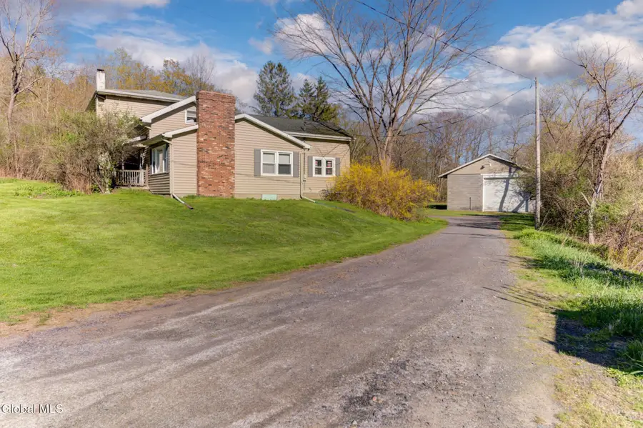 2933 Schoharie Turnpike, Duanesburg, NY 12053 - #3