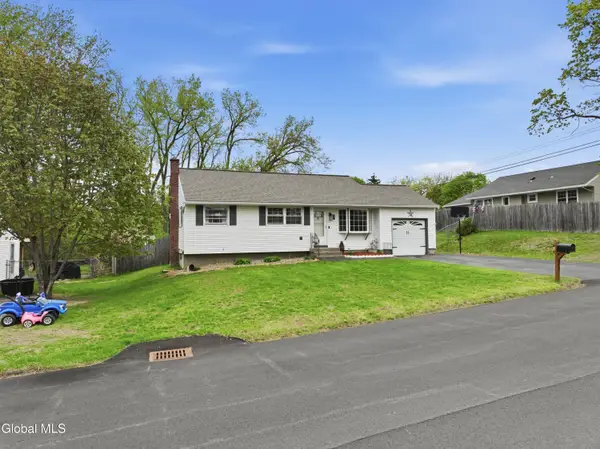 21 Twilight Terrace, Albany, NY 12211
