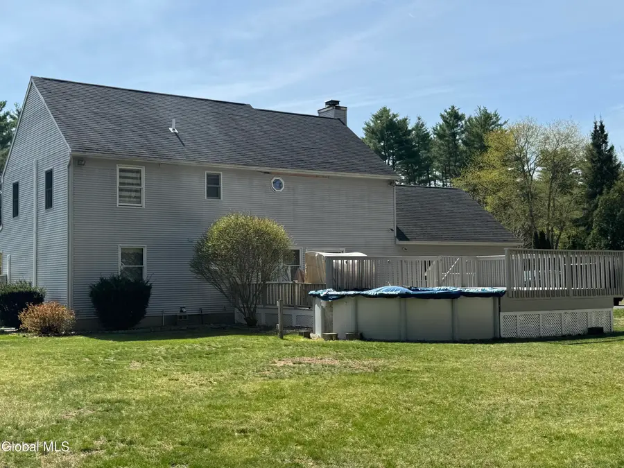 20 Queens Lane, Queensbury, NY 12804 - #3
