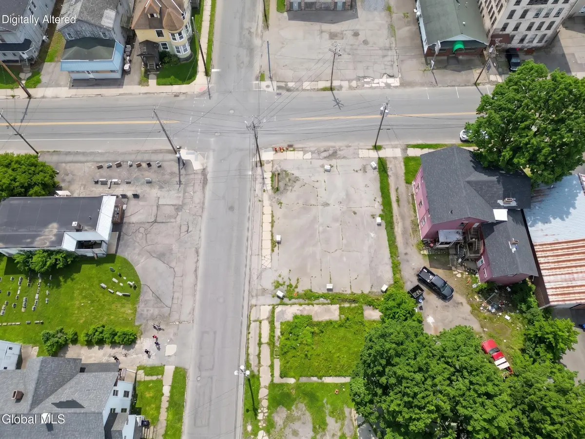 129 S Main Street, Gloversville, NY 12078 - #1