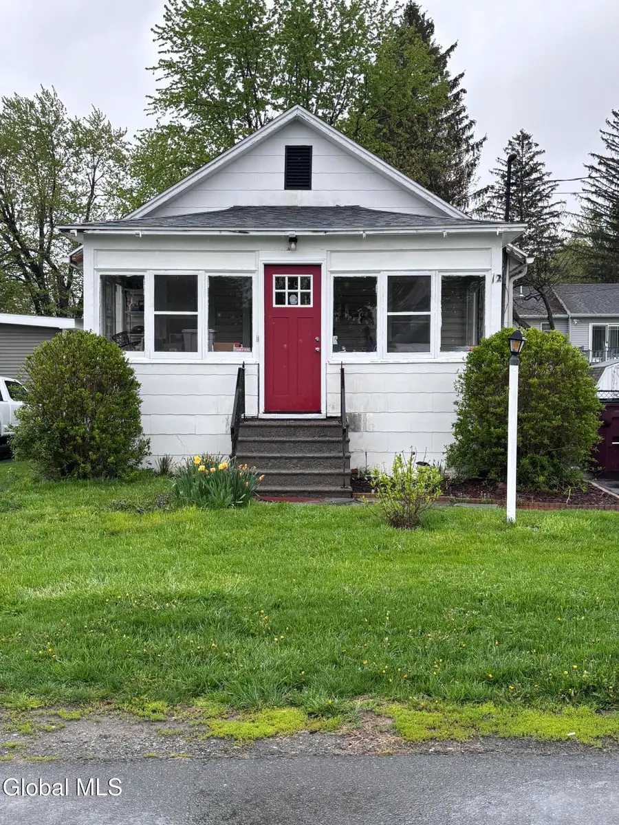 12 Connecticut Avenue, Rensselaer, NY 12144 - #2