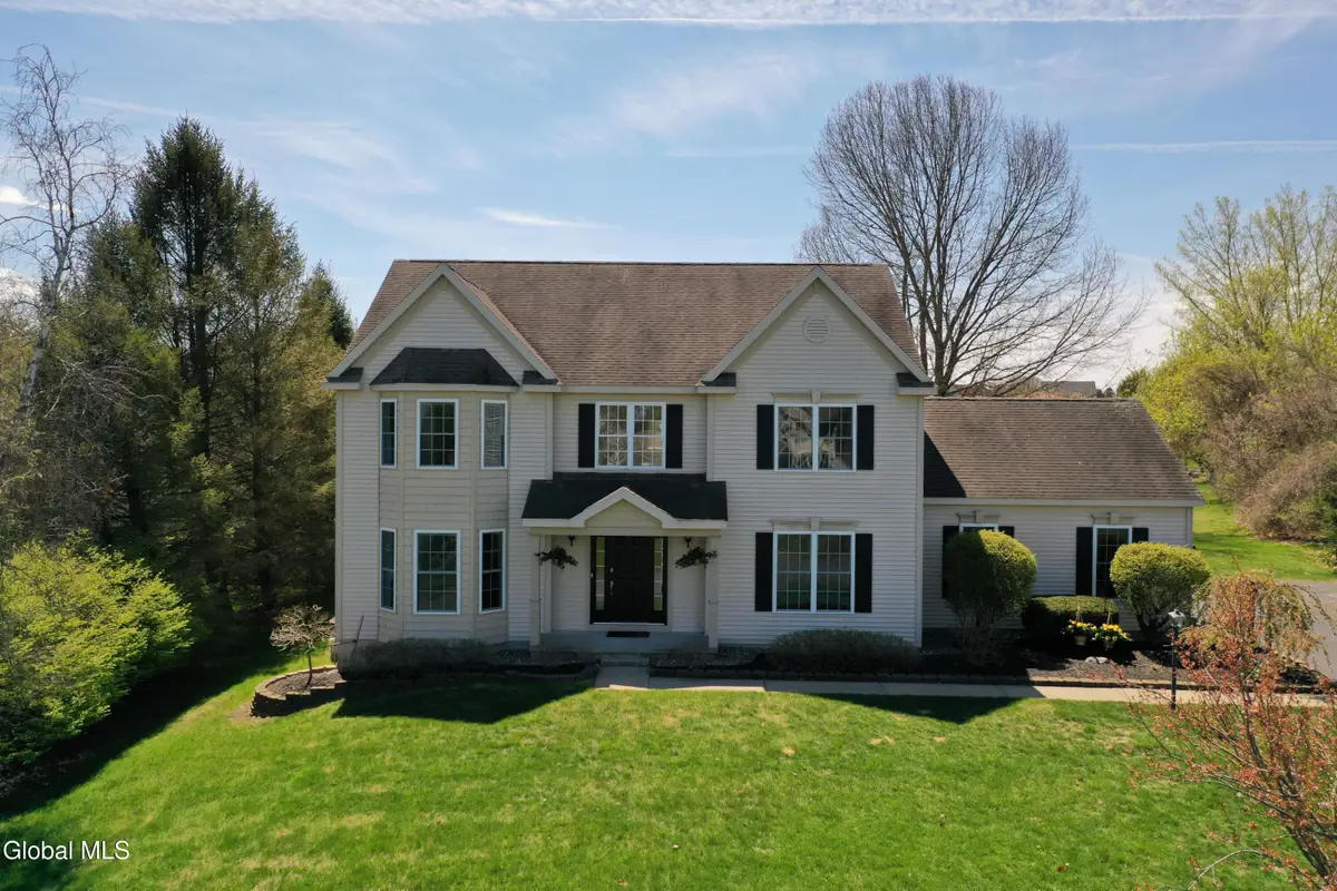 3 Moreland Drive, Halfmoon, NY 12118 - #1