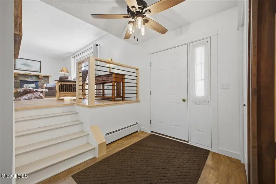 10 Queen Diana Lane, Queensbury, NY 12804 - #2