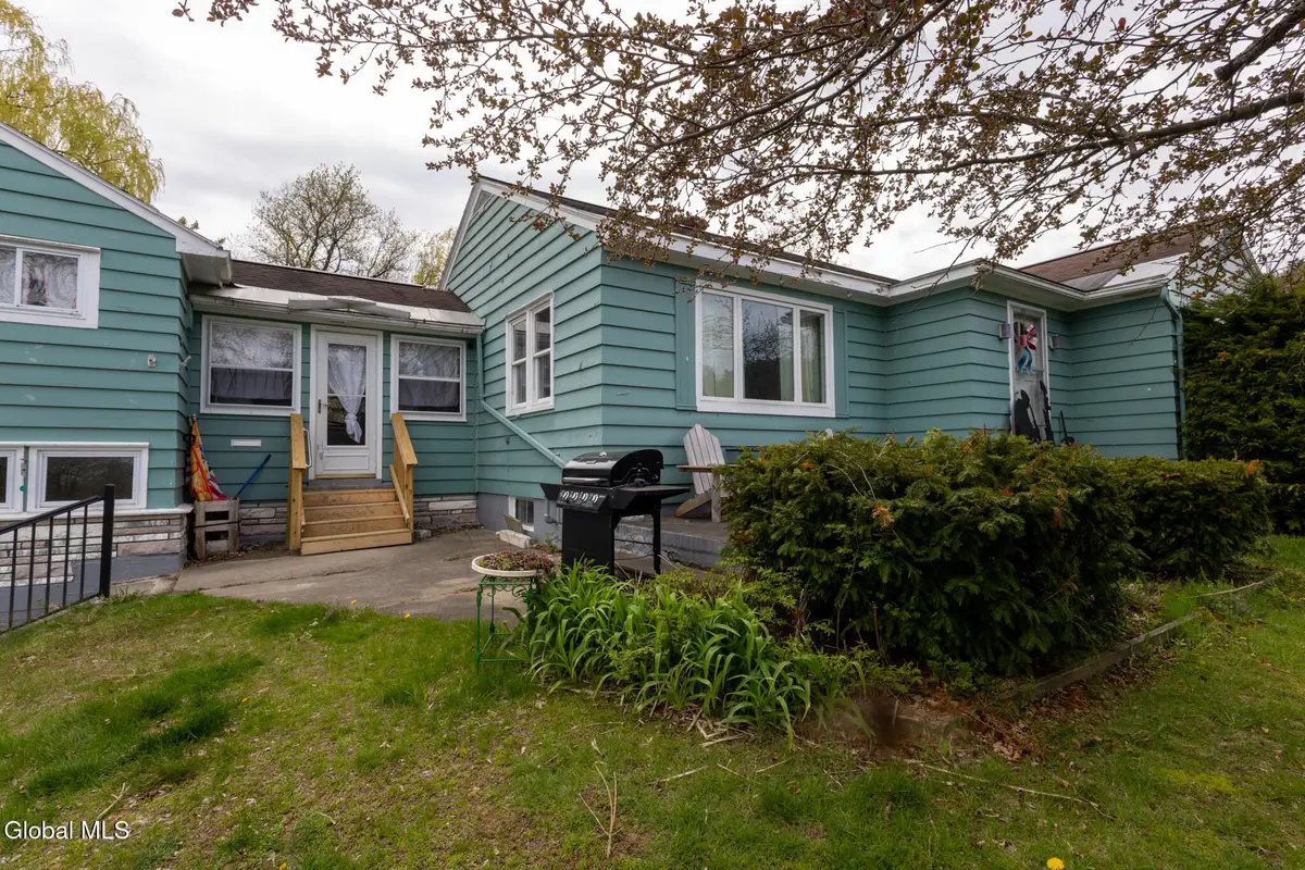 8 7th Avenue, Whitehall, NY 12887 - #1