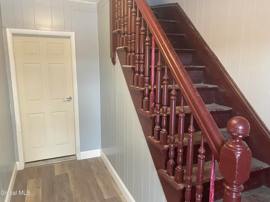 609 Bluff Avenue, Schenectady, NY 12303 - #3