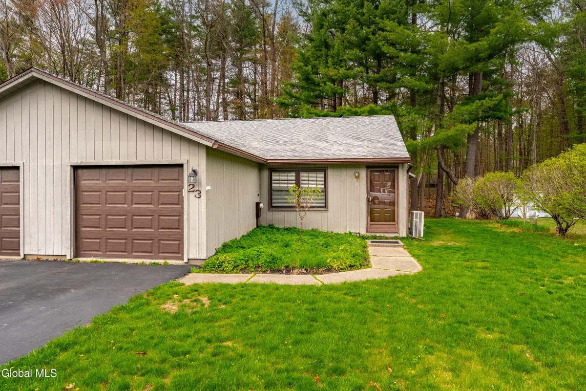 23 Pepperbush Place, Ballston Spa, NY 12020 - #1