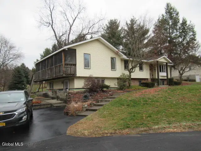 17 Holland Lane, Schodack, NY 12033 - #2