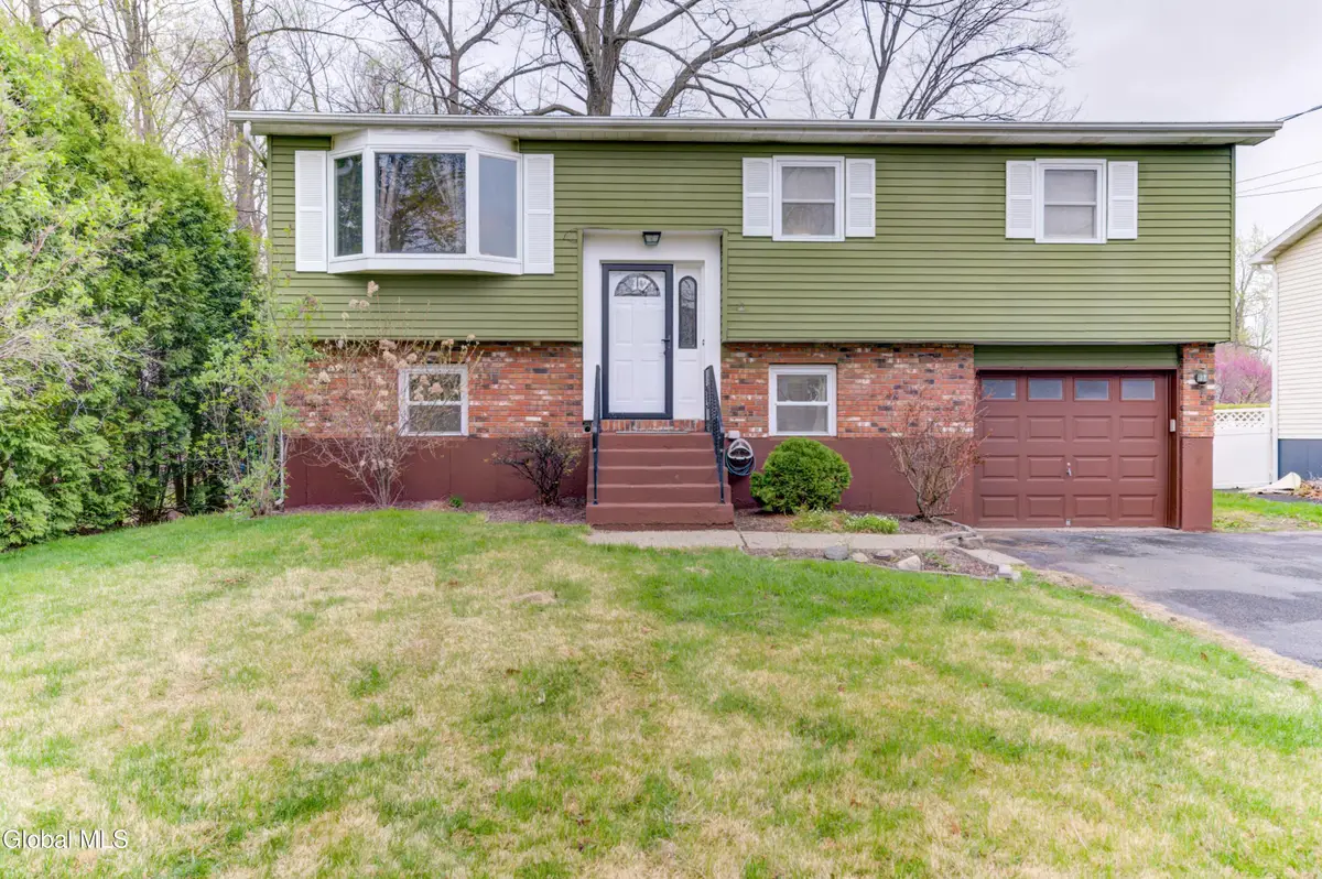 10 Florida Avenue, Rensselaer, NY 12144 - #1