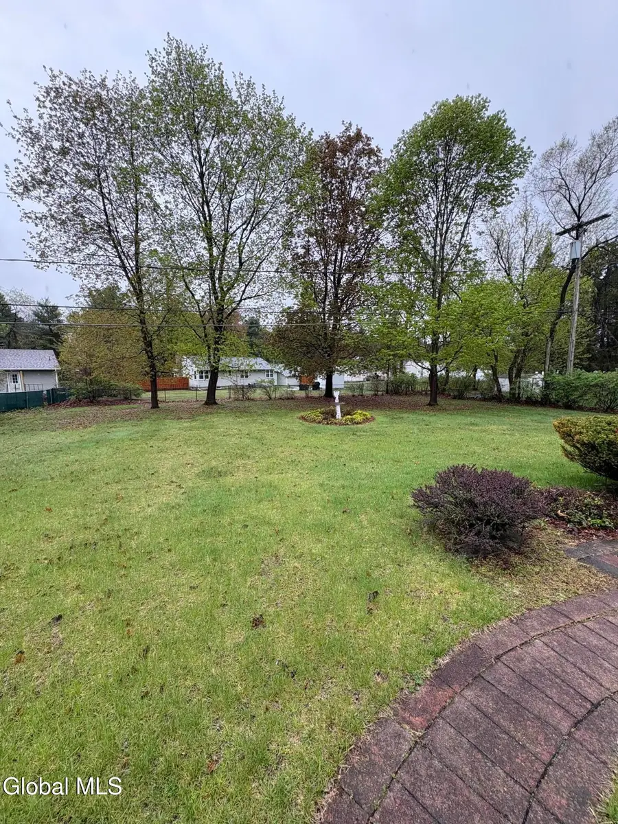 28 Woodlawn Avenue, South Glens Falls, NY 12803 - #3