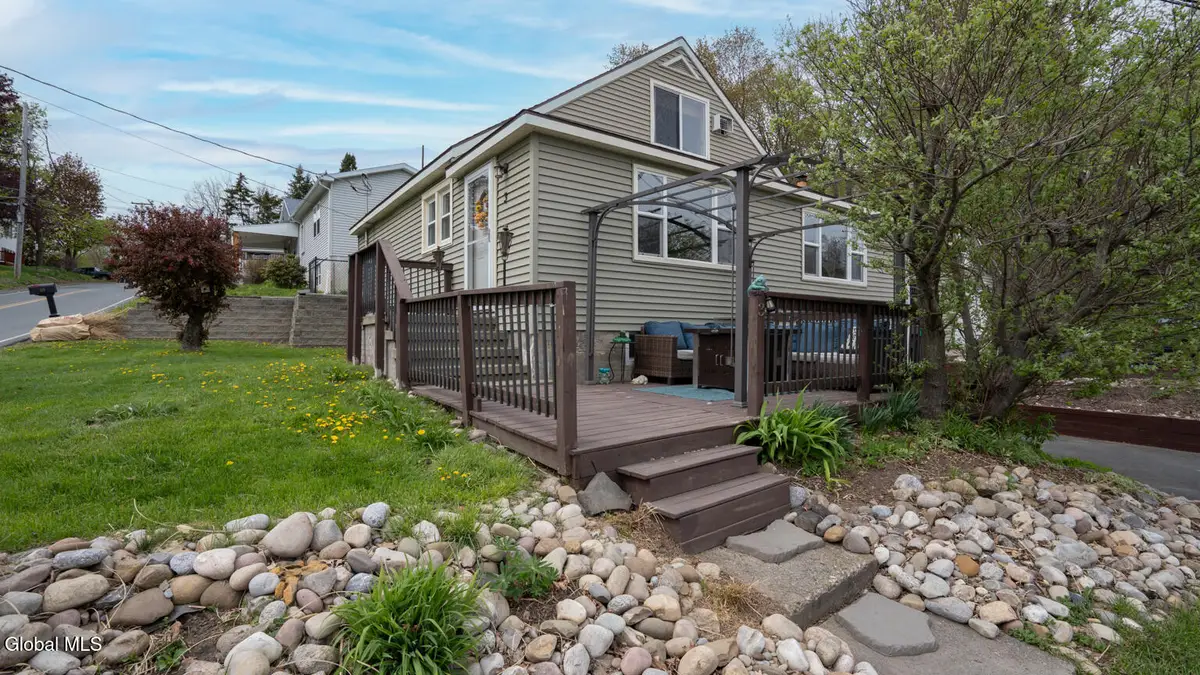 3 Lakeshore Drive, North Greenbush, NY 12198 - #1