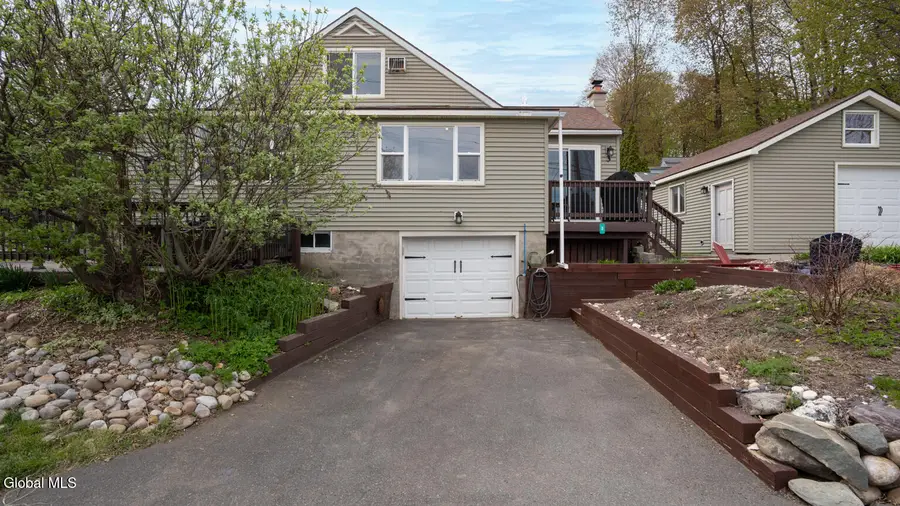 3 Lakeshore Drive, North Greenbush, NY 12198 - #2