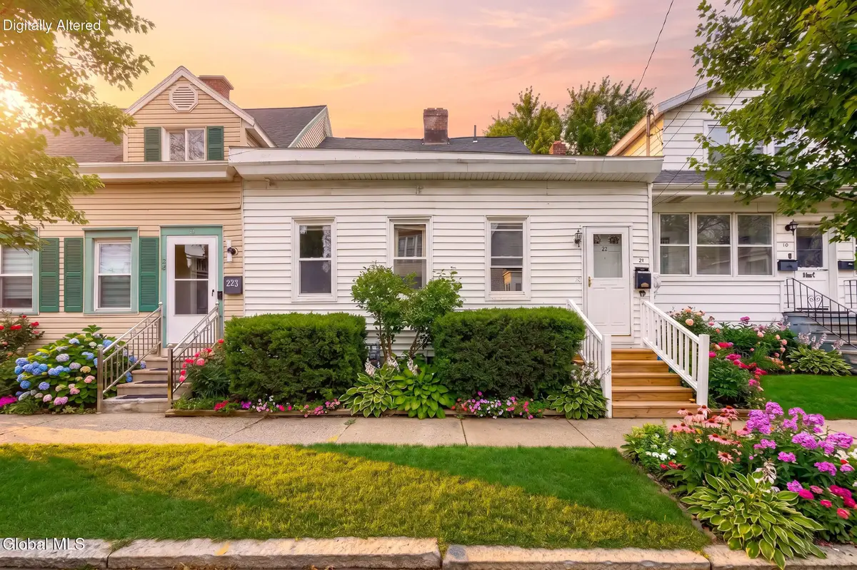 21 Moore Street, Albany, NY 12202 - #1