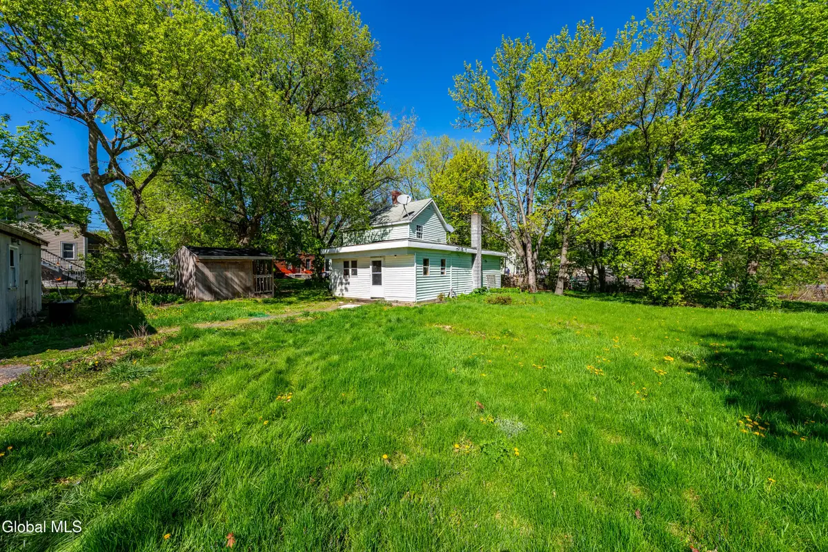 7 Clearwater Street, Ravena, NY 12143 - #1