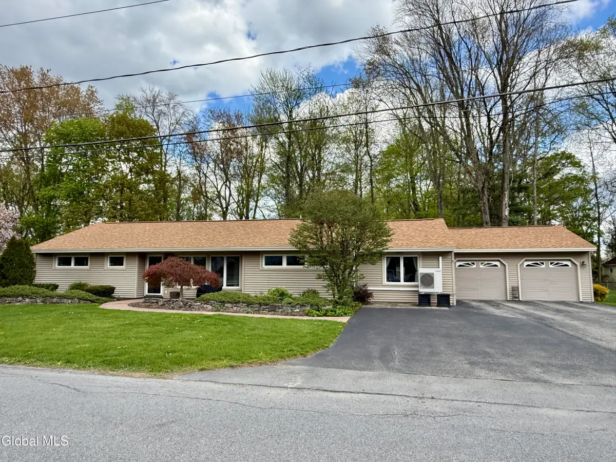 4 Linden Drive, Hudson Falls, NY 12839 - #1