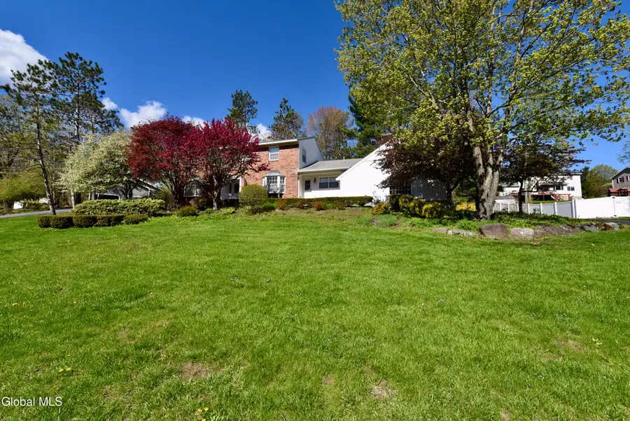 1205 Viewmont Drive, Niskayuna, NY 12309 - #3