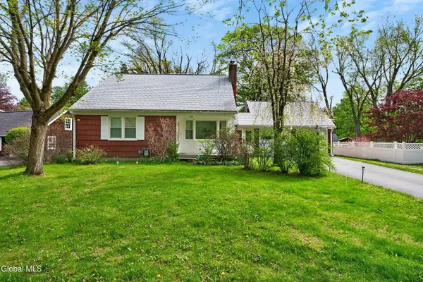 15 Morningside Drive, Bethlehem, NY 12054